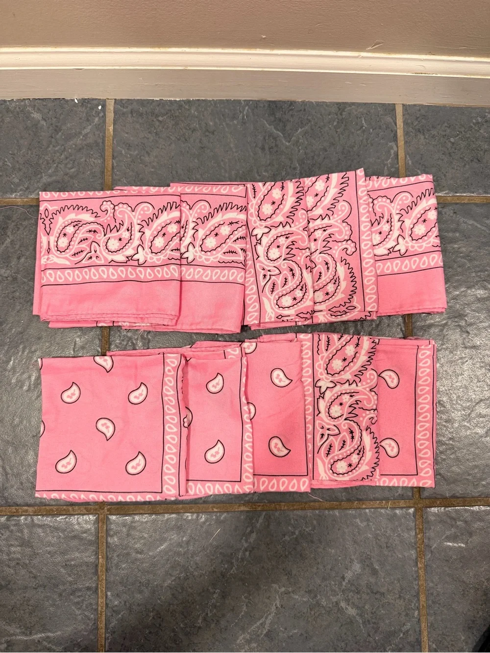 Set of 10 Pink Paisley Bandanas - like new condition